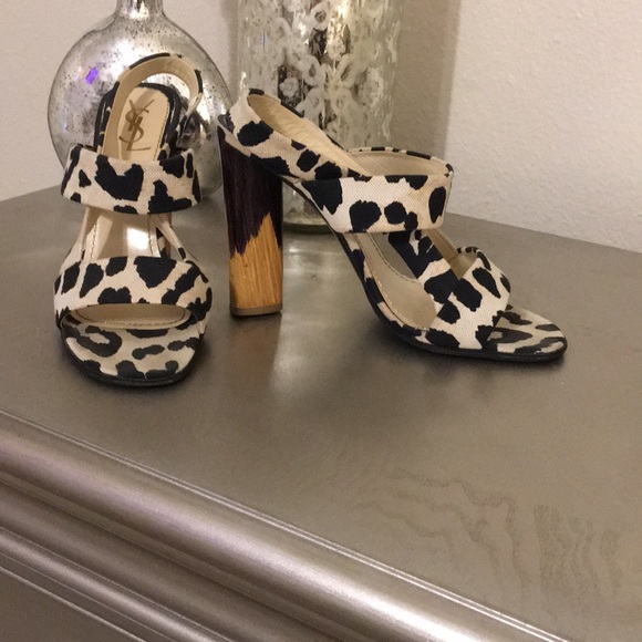 Yves Saint Laurent Shoes - YSL sandals